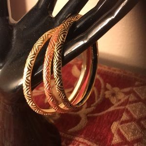 3 quality metal bangles